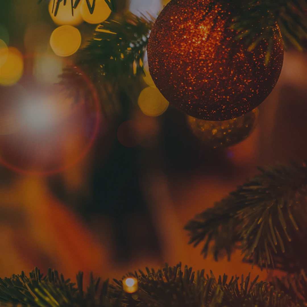 Christmas-Baubles-no-text-1080